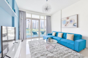 Ultra Luxury Emaar Beachfront - Private Beach and Pool